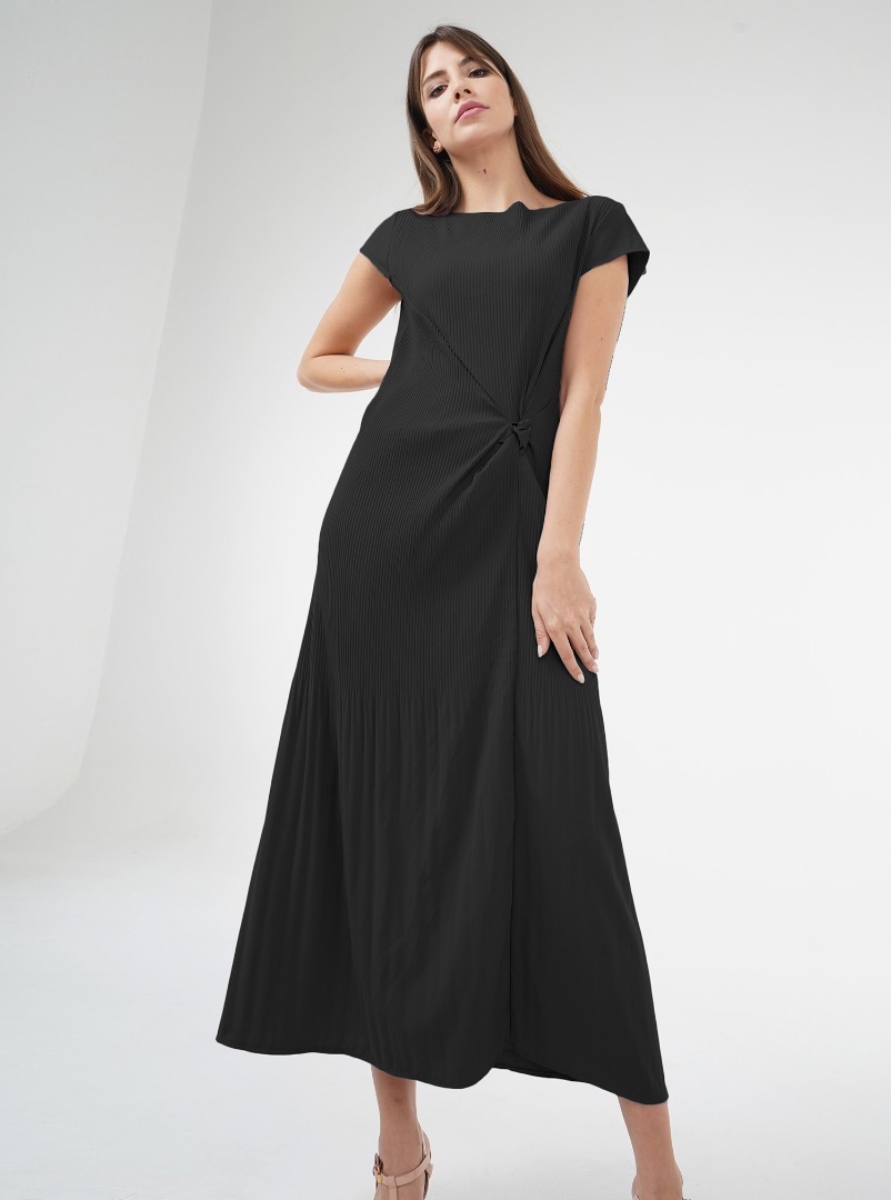 Deborah Dress Pleated dress with boat neck and front knot detail, 54 ...