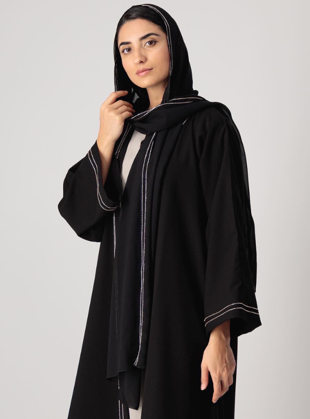 S272 Abaya Black abaya with contrast embellished trimmings. An ...