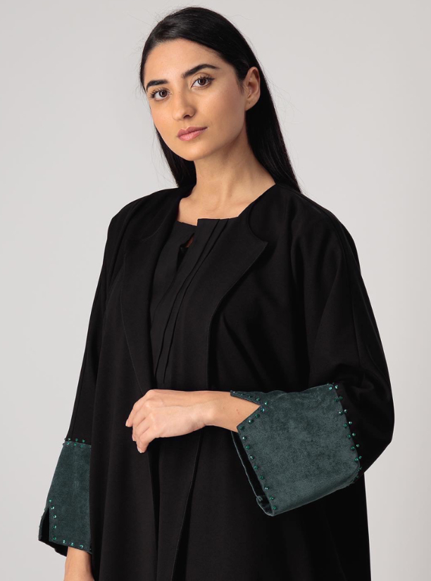 S273 Abaya Black abaya with embellished contrast sleeve cuffs. An ...