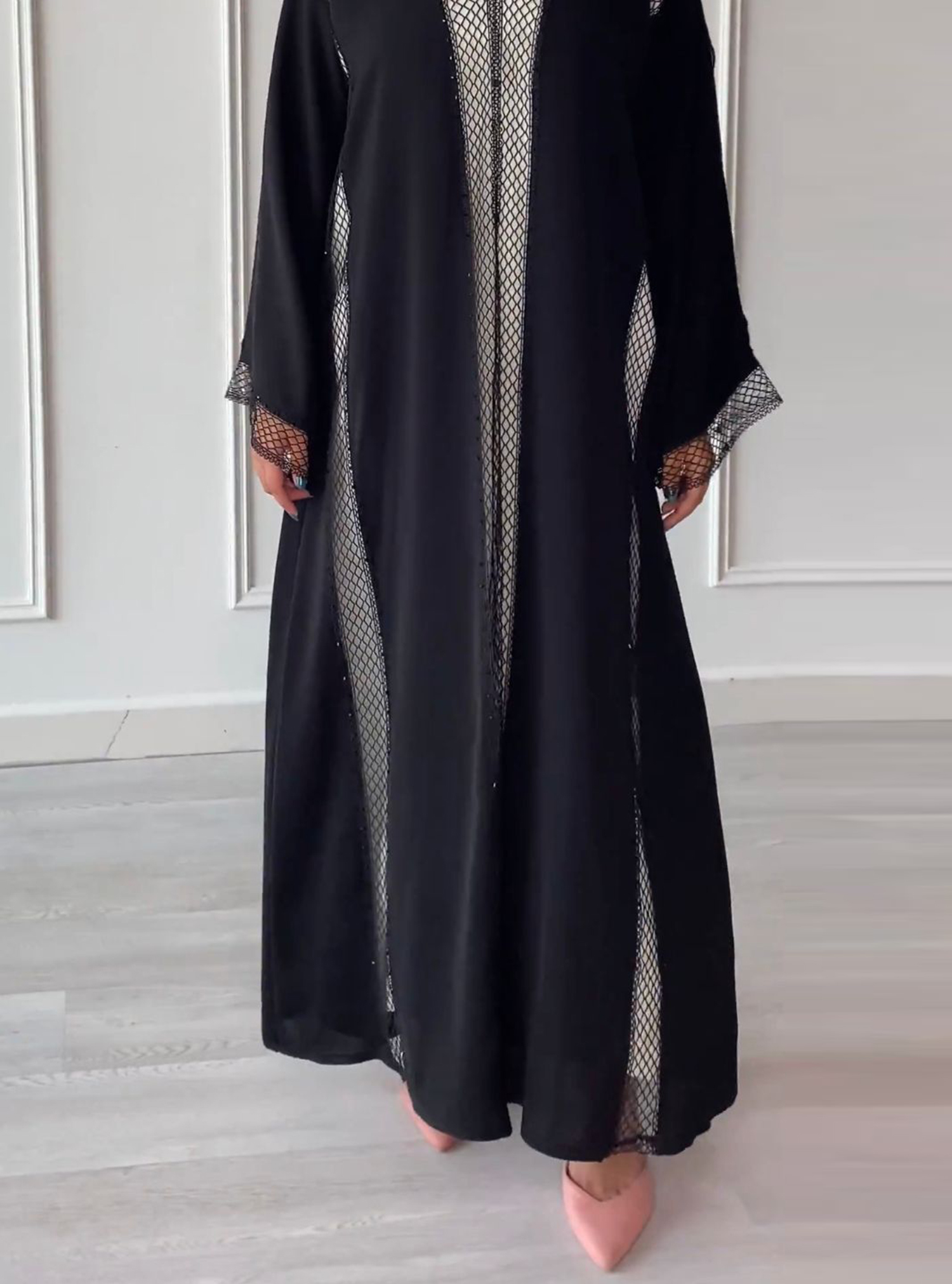 Embraided Abaya Powerful yet elegant look! best abayas for your pretty ...