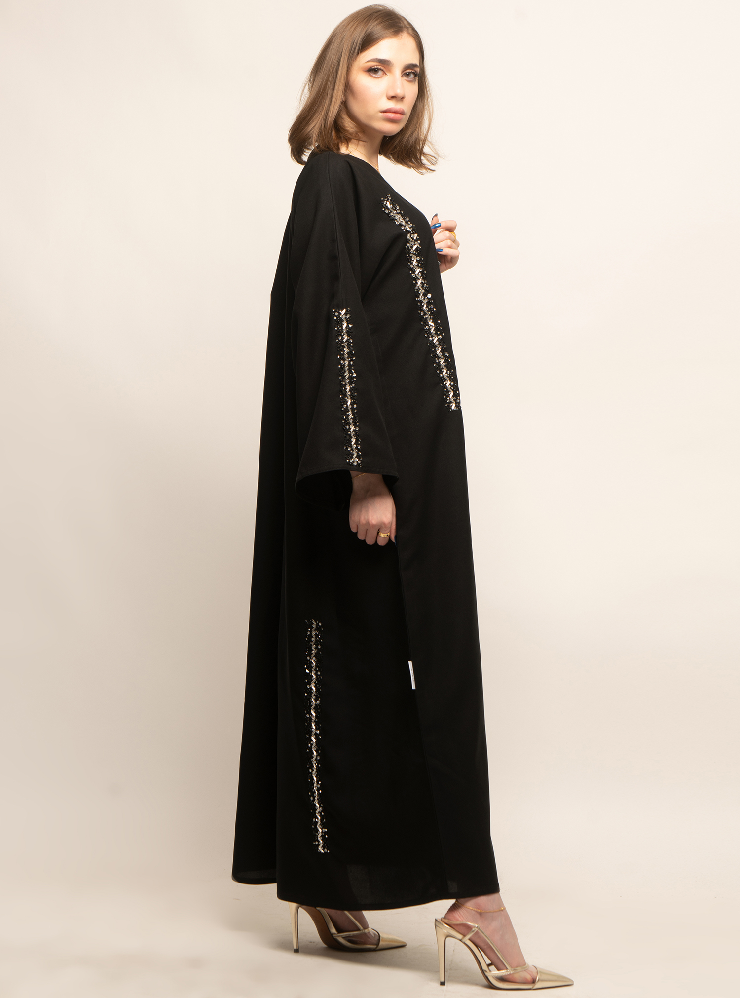 Black Abaya Abaya with Sheila Abayas from Gaia at Boksha