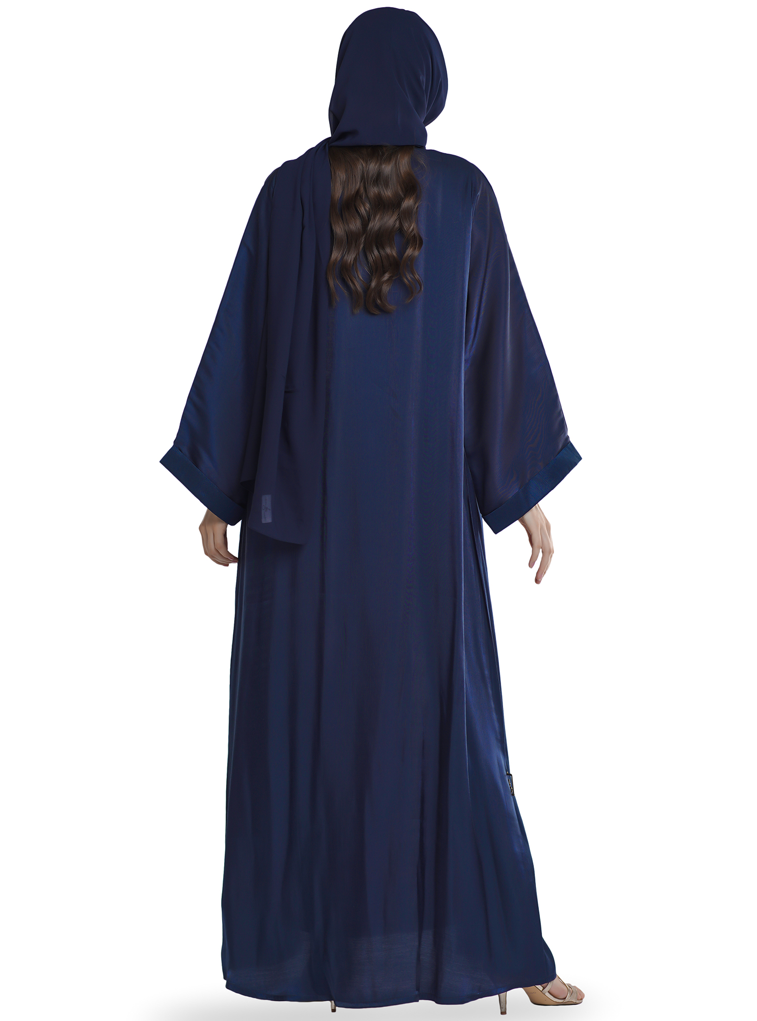 Blue Sheen Abay The Blue Sheen Abaya is all you need to stand out in a ...