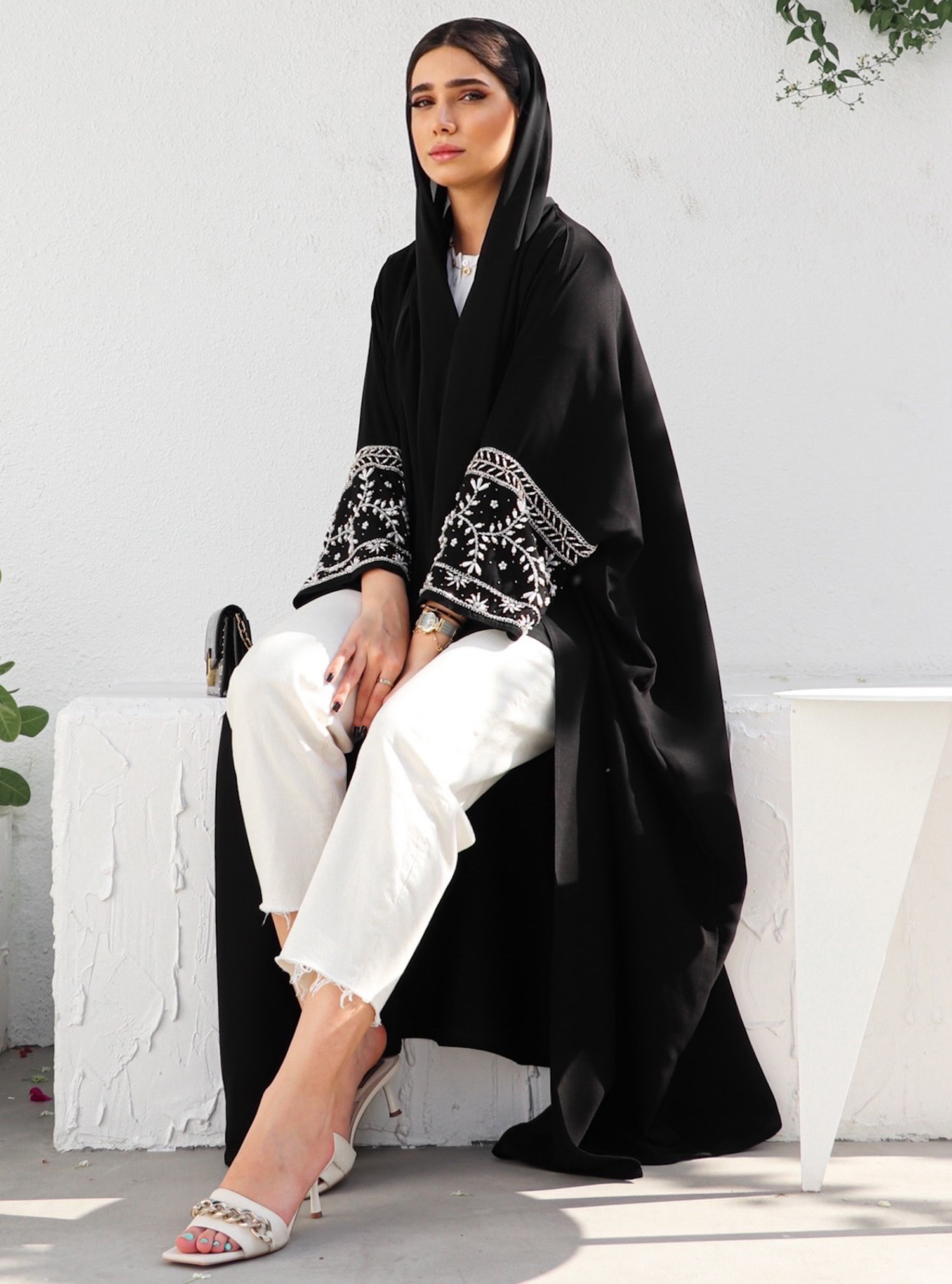 Black Abaya Bisht Embroidered abaya with Shelah Abayas from Duo Fashion ...