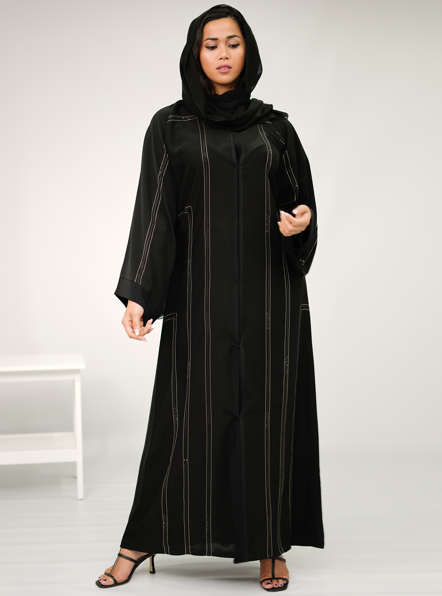 Premium Nidha Nidha abaya with dhoori line and stone work Abayas from ...