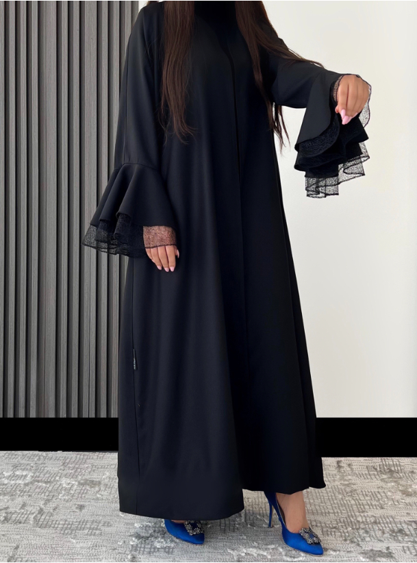 Casual klosh Casual klosh Black abaya with flounced sleeves. Abayas ...