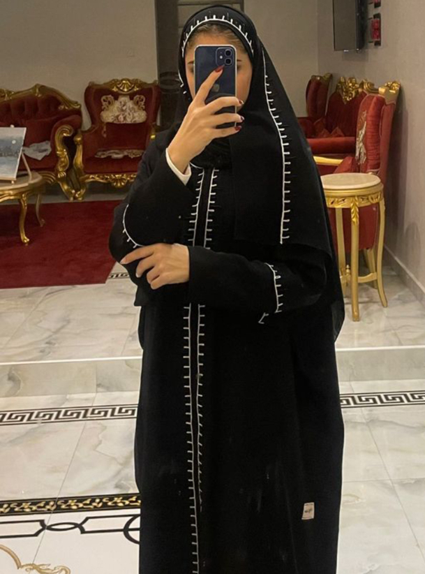 Abaya Black Abaya With Contrast Stitching Trimmings Abayas From At Boksha