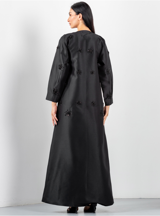 ABAYA J04 Handmade work combined with the most luxurious fabrics