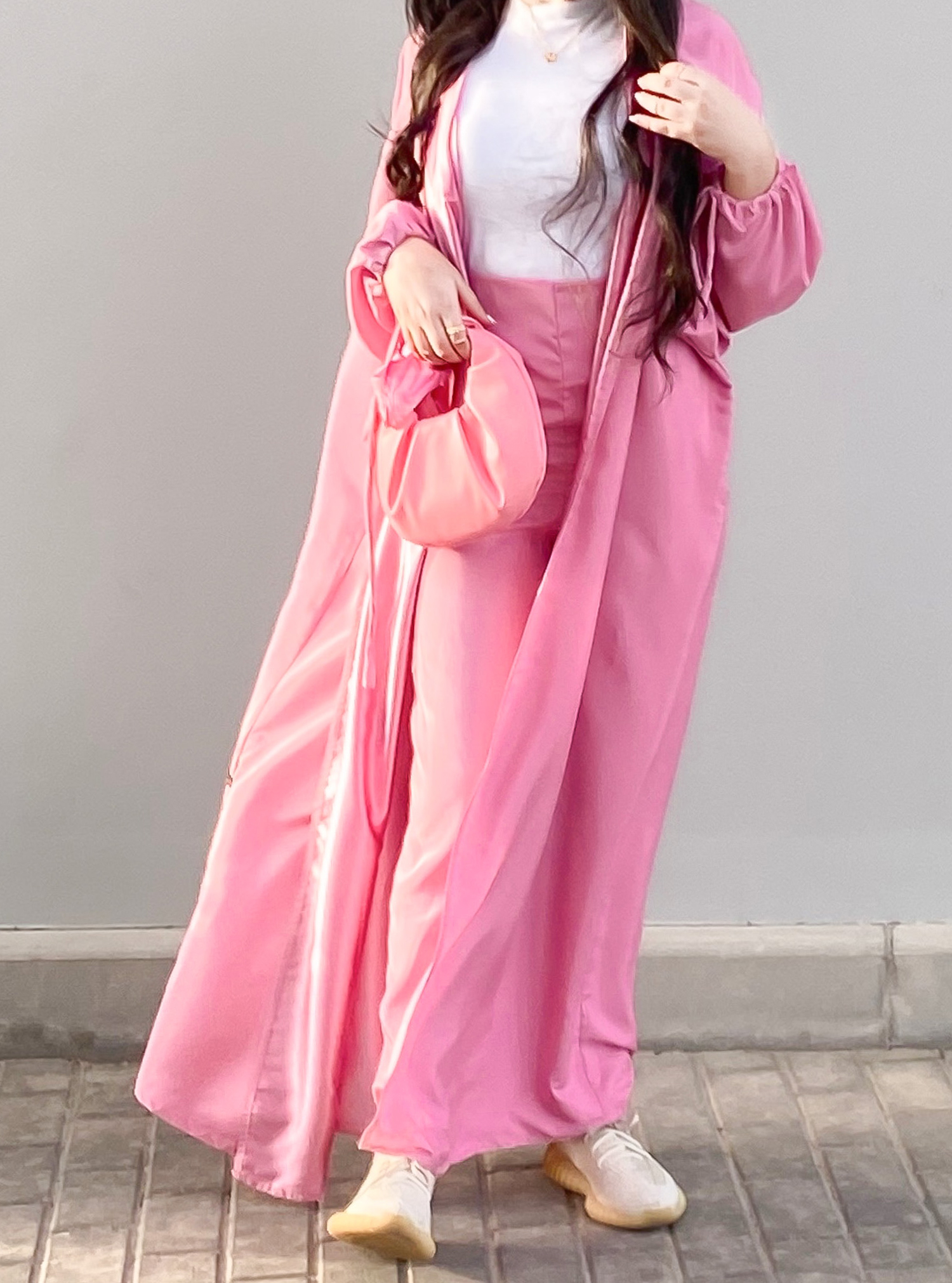 Basic Polka Dot (Black and Pink Abaya) main image 1