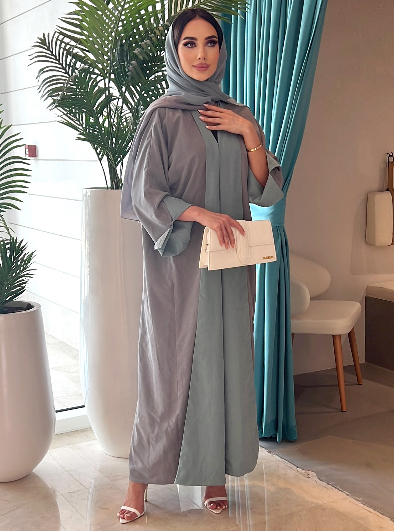 Elegant abaya Doublesided abaya in light blue and gray colors, comes