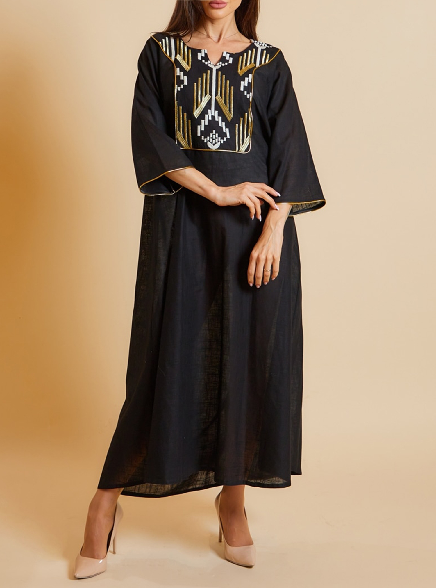 Linen Kaftan P3M8 Linen embroidered kaftan. Length 53 inches