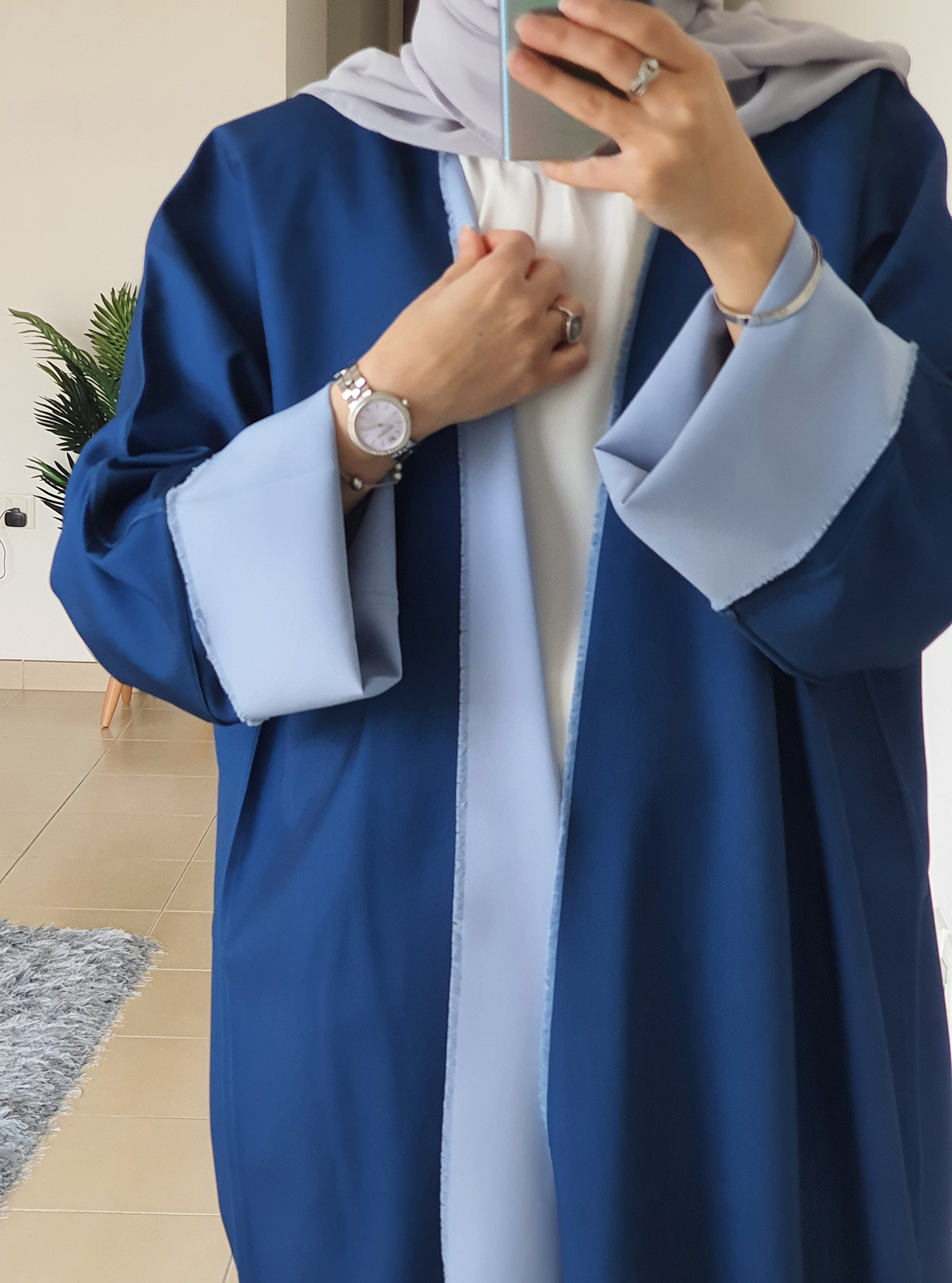 Y005 Abaya Reversible Abaya with 2 colors, Blue with Light Blue. Abayas