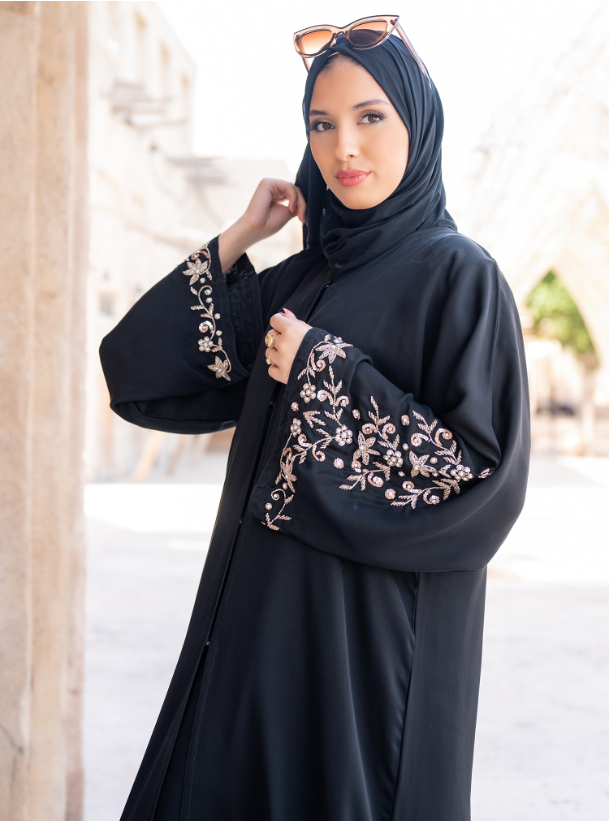 abaya nike