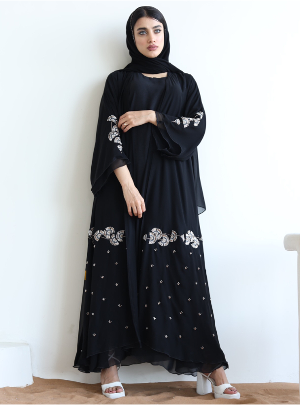 P109 Abaya Black abaya with pleated back detail, adorned with ...