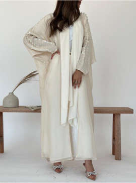 Elegant abaya