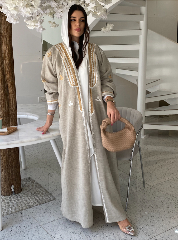 Elegant Color Abaya with Minutiae Embroidery Details main image 1