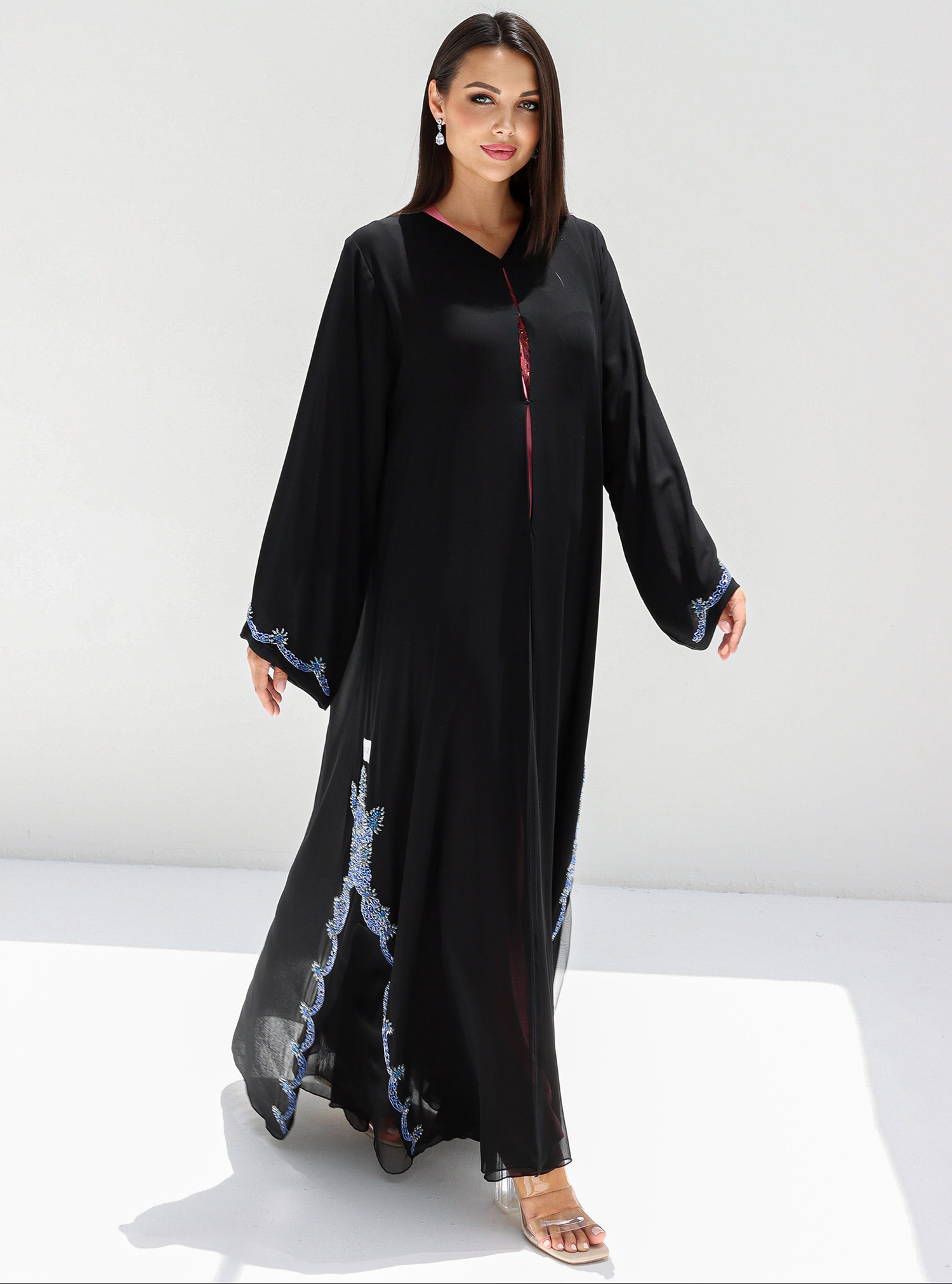 Sheikha The Sheikha abaya is made of high quality, double chiffon ...