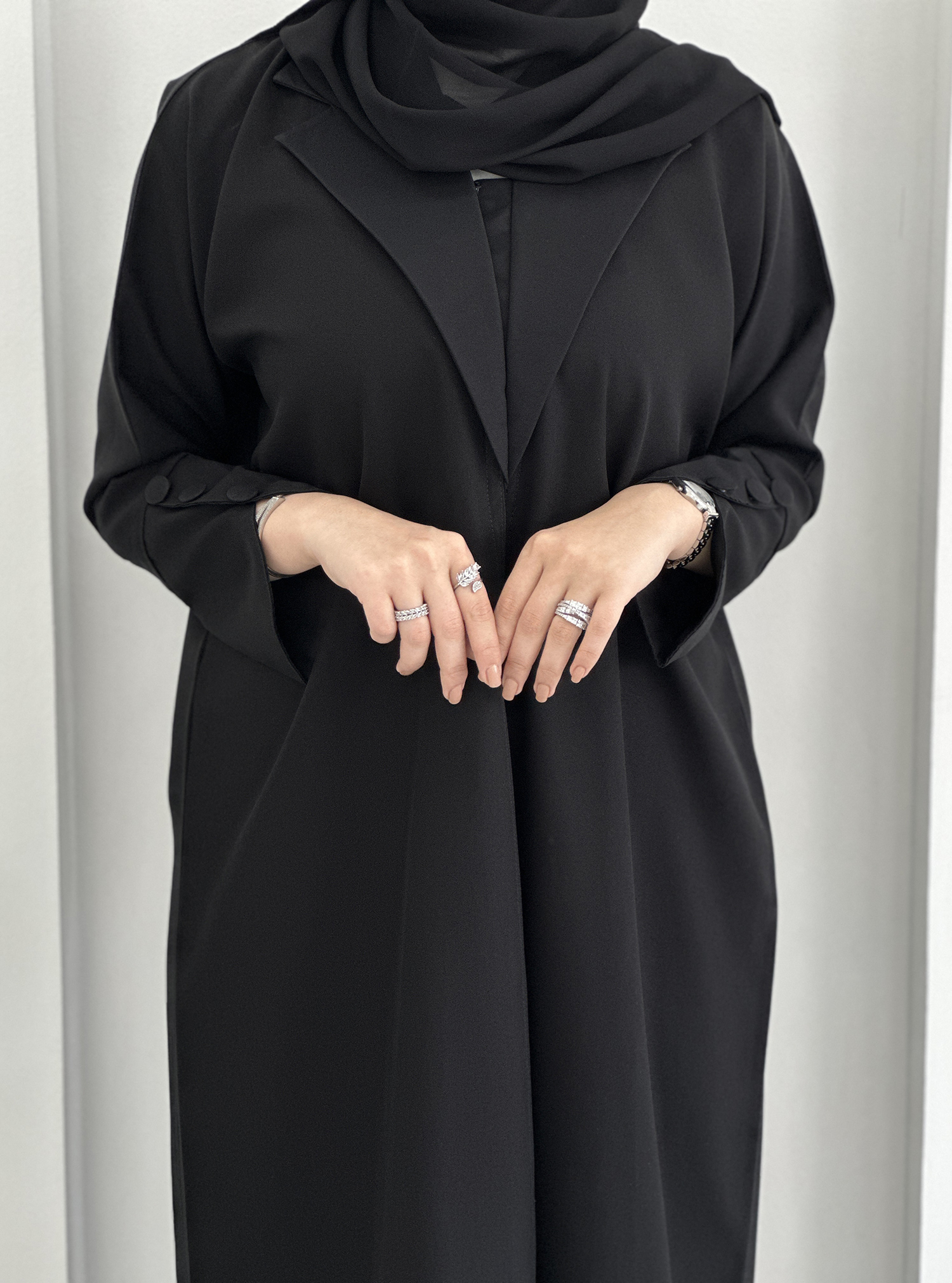 Daily Abaya Daily wear Abaya with elegant design and cold fabric Abayas ...