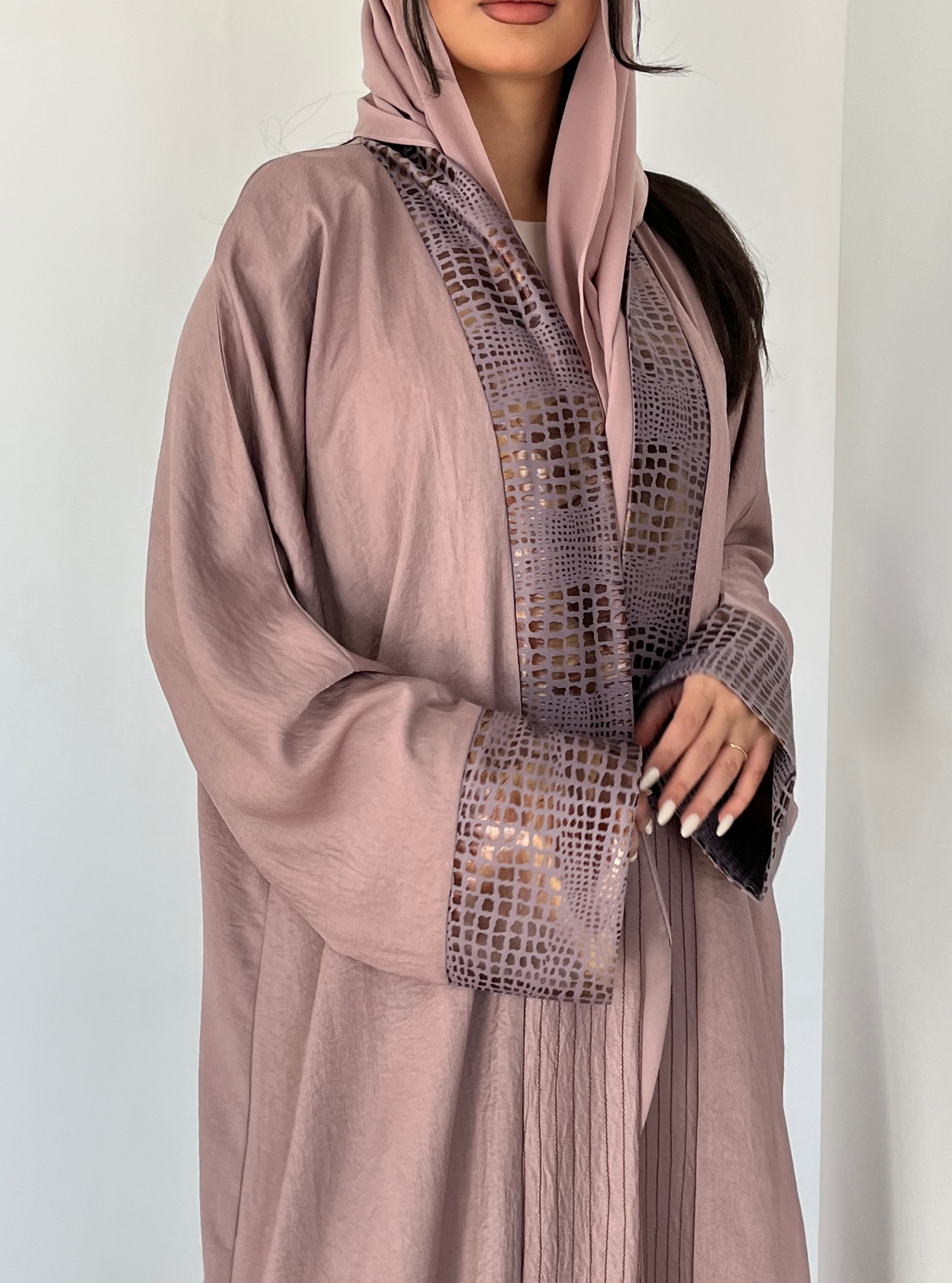 Patterned trims Snake print crepe abaya Abayas from Trendy Palace at Boksha