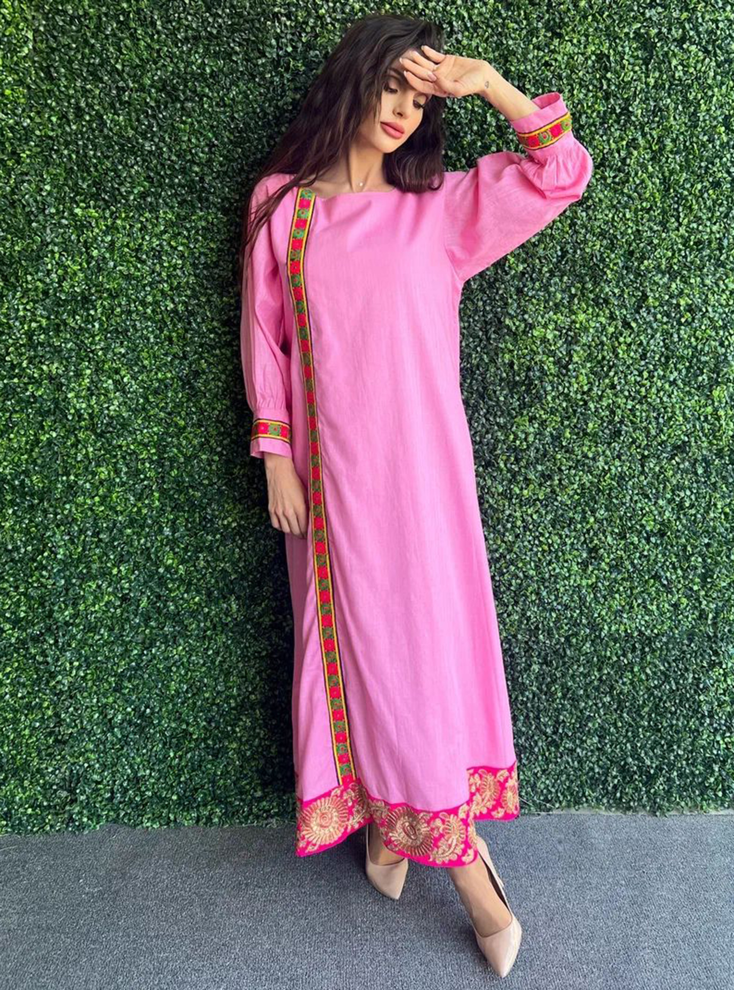 Pink Gerga3oon Linin Pink Kaftans From Dikishane Design At Boksha