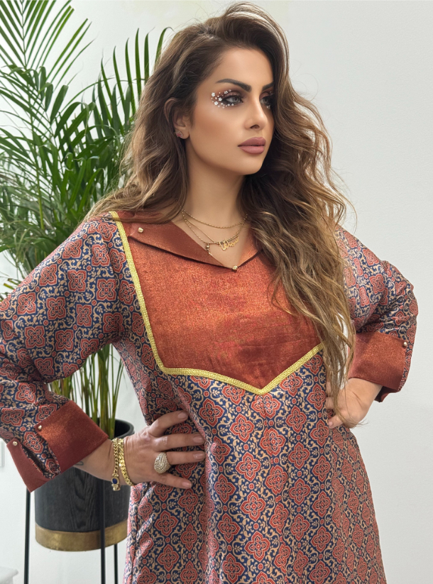 Indian silk Indian silk printed jalabiya. Kaftans from Trendy Palace at ...