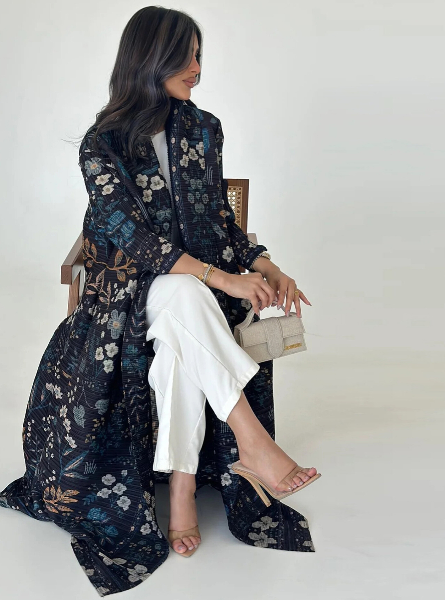 Pleated abaya